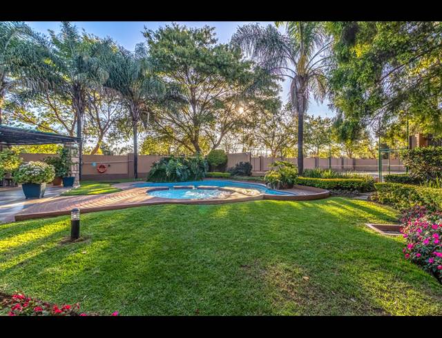 1 BEDROOM SECTIONAL TITLE FOR SALE IN DOUGLASDALE